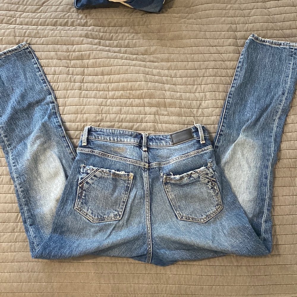 Buckle Black Mom jeans